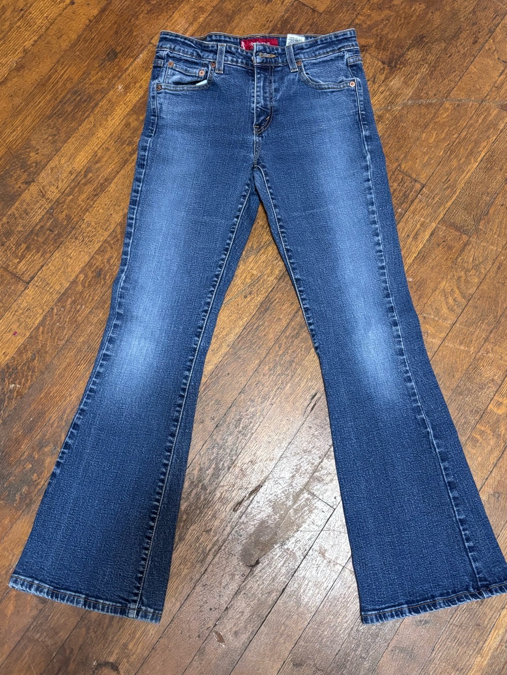 Levi’s 519 Flare Jeans Women’s Medium Wash Low Rise Stretch Denim Boho Y2K